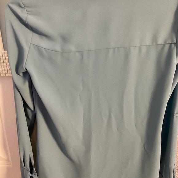 button down! - Picture 3 of 3